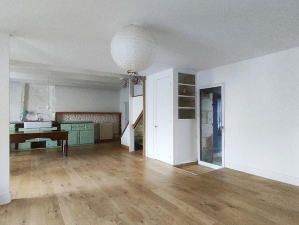 A VENDRE - ANGOULINS - Maison familiale hyper centre - 4 Chambres - Patio