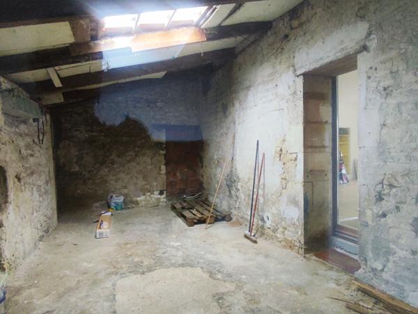 A VENDRE - ANGOULINS - Maison familiale hyper centre - 4 Chambres - Patio