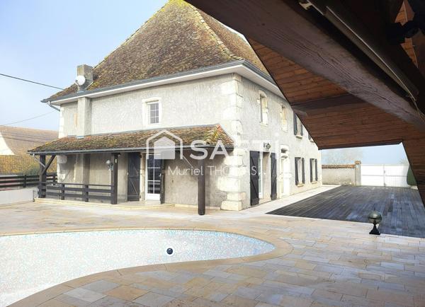 5 Chambres une au rez-de-chaussée. PROCHE MORESTEL