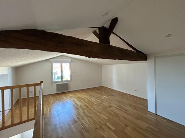 Maison à Louer Secteur Civray