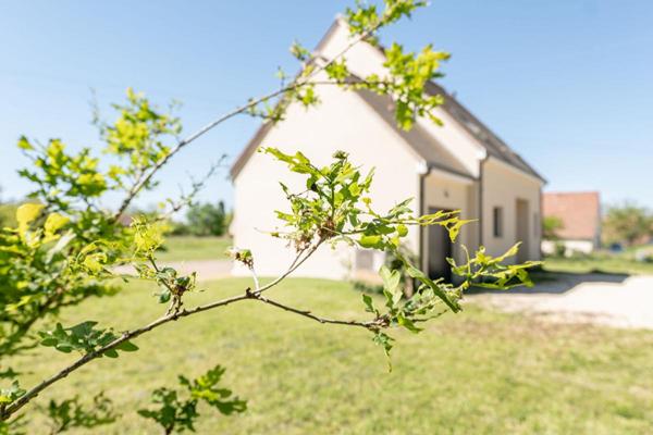 LIEUX UNIQUES ® x PROPRIÉTÉS PRIVÉES PROPOSE MAISON CONTEMPORAINE 113 M² - MONT-PRÈS-CHAMBORD - TERRAIN 2860 M²