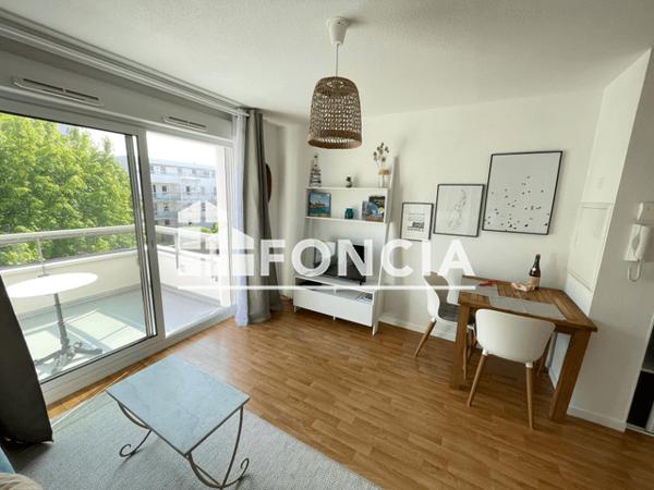 Location Studio meublé 28 m² - 2 ALLEE DU SIROCCO Sene 56860
