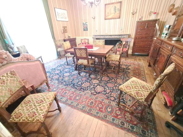 Propriete 7 pièce(s) 3 chambre(s) 165 m²