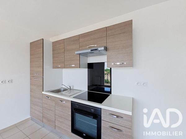 Appartement à vendre 2 pièces 46 m² Quincy-sous-Sénart
