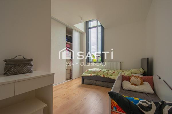 Maison T5, 4 chambres garage et jardin