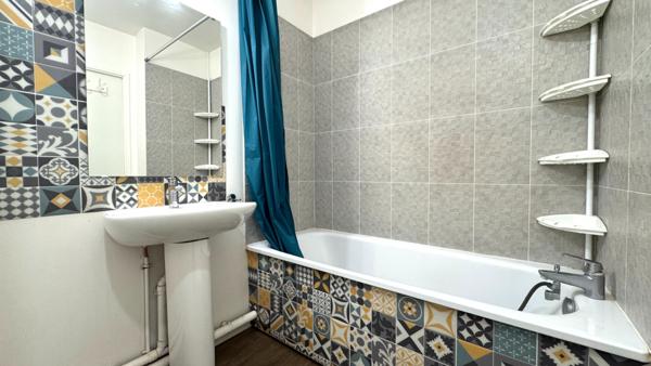 Appartement 2 pièces avec Jardin et Parking