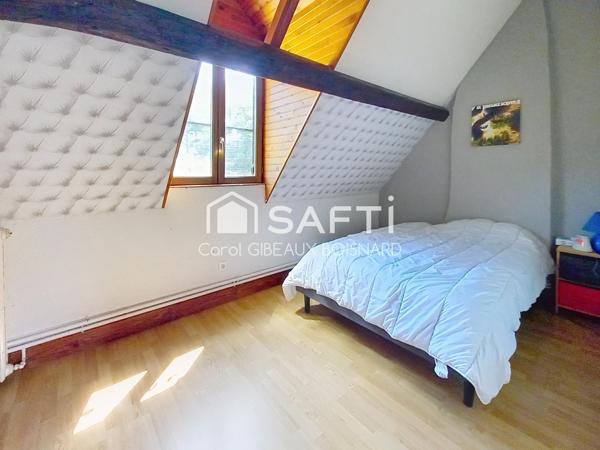 Propriété 17432m² avec 5 chambres, pré et box pour animaux