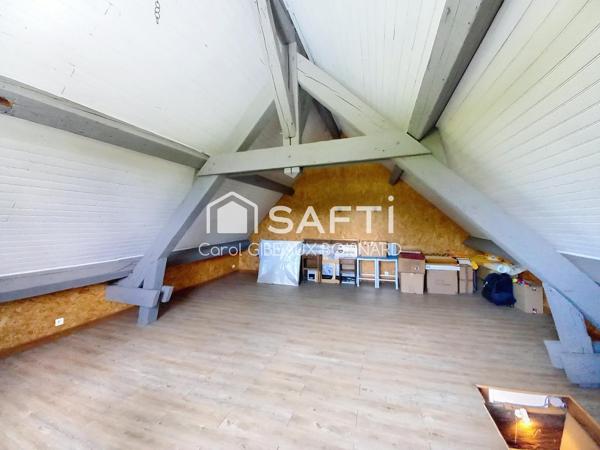 Propriété 17432m² avec 5 chambres, pré et box pour animaux