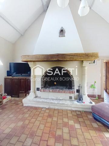 Propriété 17432m² avec 5 chambres, pré et box pour animaux