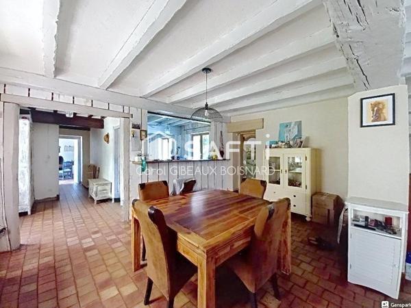 Propriété 17432m² avec 5 chambres, pré et box pour animaux