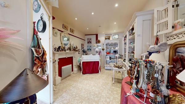 Local commercial 2 pièces 26 m2