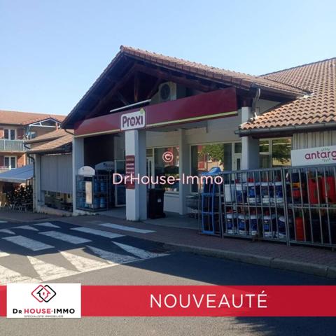 Commerce à vendre 3 pièces de 250 m²