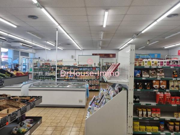 Commerce à vendre 3 pièces de 250 m²