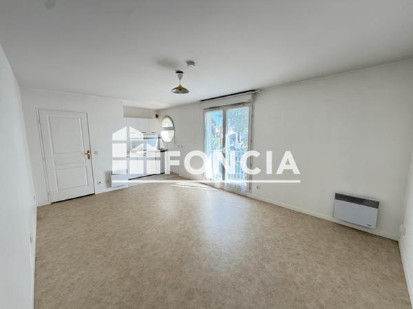 Location Studio 31.61 m² - 77 AVENUE VICTOR HUGO Beauvais 60000