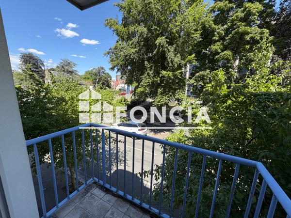 Location Studio 31.61 m² - 77 AVENUE VICTOR HUGO Beauvais 60000