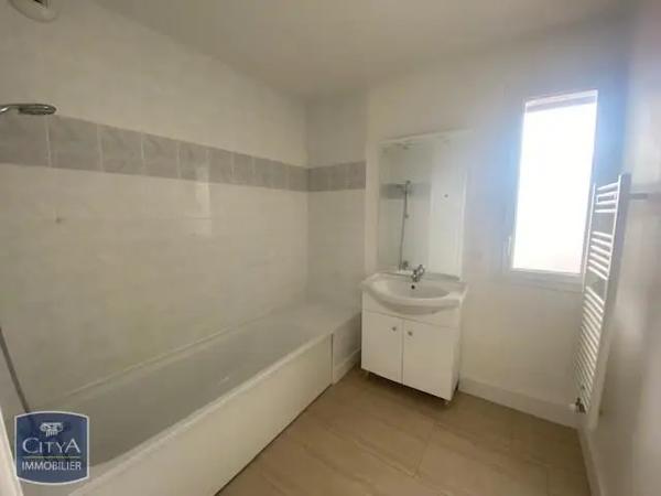 Appartement à louer 3 pièces 62.33m² Nancy (54000)