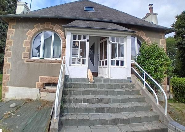 MAISON DE CARACTÈRE 7 PIÈCES 150 m² Plestin-les-Grèves