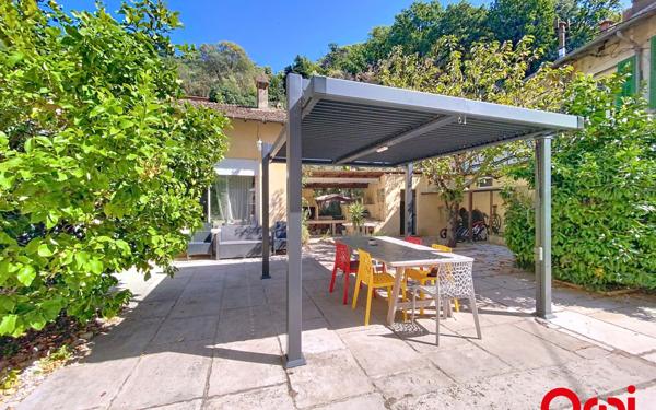 Maison à vendre    5 pièces • 139,48 m2 Menton