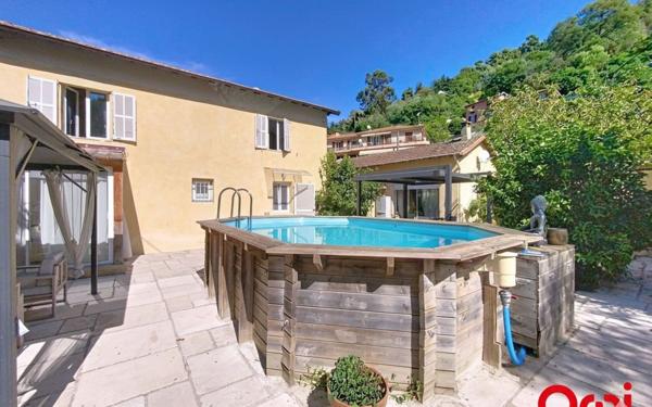 Maison à vendre    5 pièces • 139,48 m2 Menton