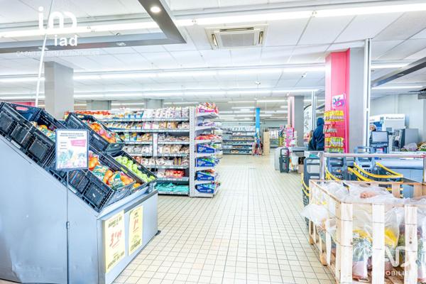 Murs commerciaux  à vendre 1 900 m² Embrun