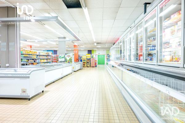 Murs commerciaux  à vendre 1 900 m² Embrun