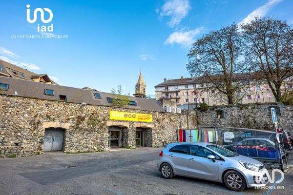 Murs commerciaux  à vendre 1 900 m² Embrun