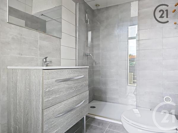 Appartement F2 à vendre  2 pièces - 53,90 m2 STE SAVINE - 10