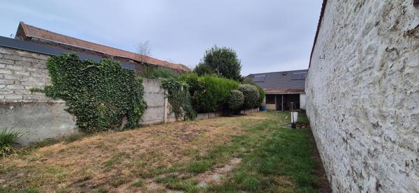 Proche centre-ville - charmante maison semi individuelle - 3 chambres - jardin exposition sud - garage