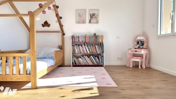 LA MOTTE – Villa Réinventée au Cœur de La Motte – Lumière, Modernité et Art de Vivre Provençal