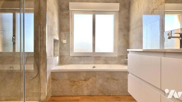 LA MOTTE – Villa Réinventée au Cœur de La Motte – Lumière, Modernité et Art de Vivre Provençal