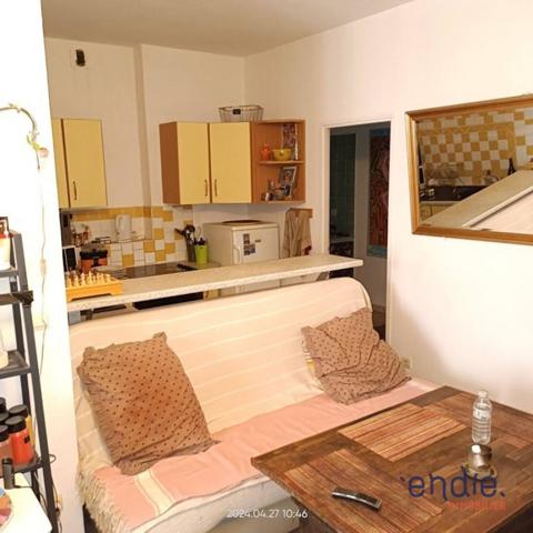 Lorgues Appartement loué de Type F2 en rdc surelevé