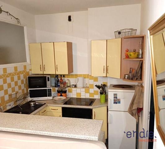 Lorgues Appartement loué de Type F2 en rdc surelevé
