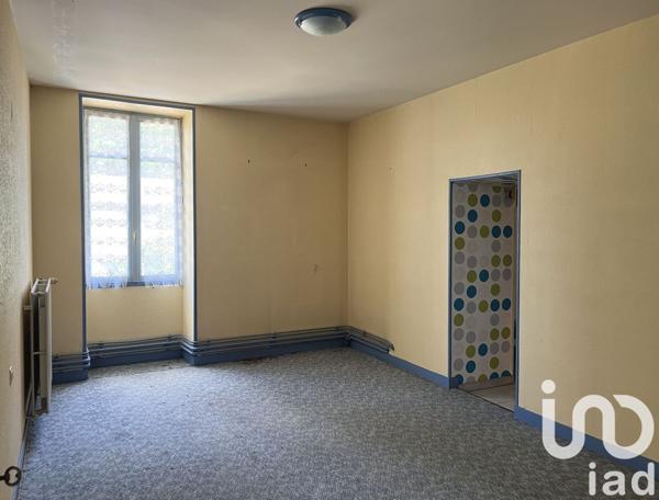 Maison à vendre 8 pièces 247 m² Saint-Martin-la-Pallu