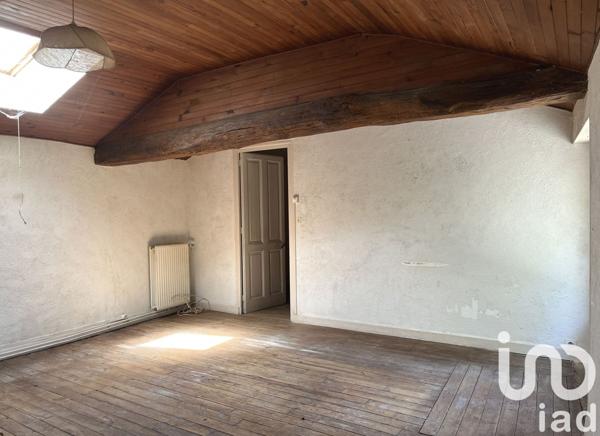 Maison à vendre 8 pièces 247 m² Saint-Martin-la-Pallu