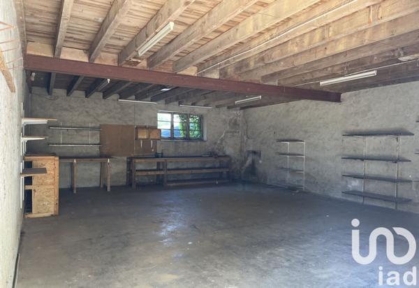 Maison à vendre 8 pièces 247 m² Saint-Martin-la-Pallu