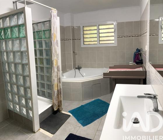 Maison à vendre 8 pièces 214 m² Saint-Paul