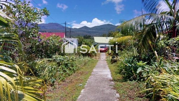 LA PLAINE-DES-PALMISTES Maison 2 chambres 72m² - Terrain 1048M²