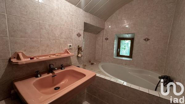 Maison à vendre 4 pièces 180 m² Arbusigny