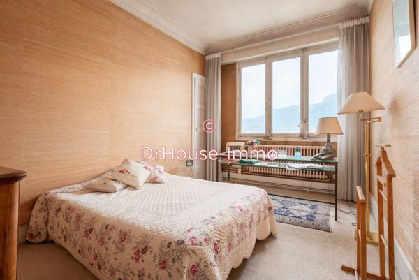 Appartement à vendre 5 pièces de 109 m²