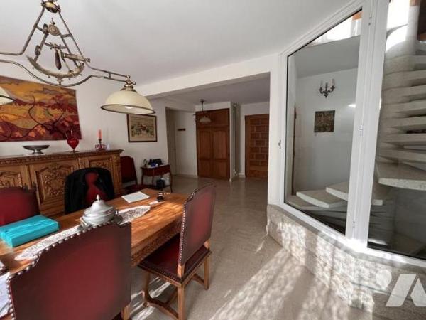 Au calme dans un secteur prisé