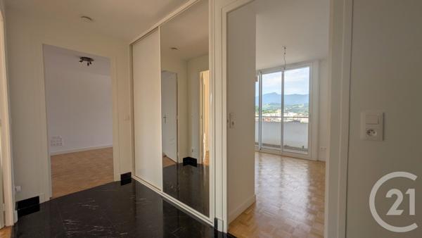 Appartement T4 à vendre  4 pièces - 82,31 m2 CHAMBERY - 73