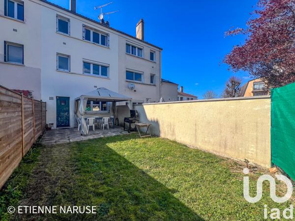 House for sale 6 rooms 100 m² Villepreux