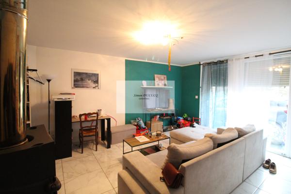 Saint-Affrique (12400) Maison en pierre rénovée de 101 m²