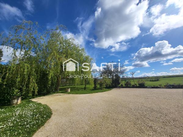 Longère de 255m2 sur 1ha proche de Monségur.