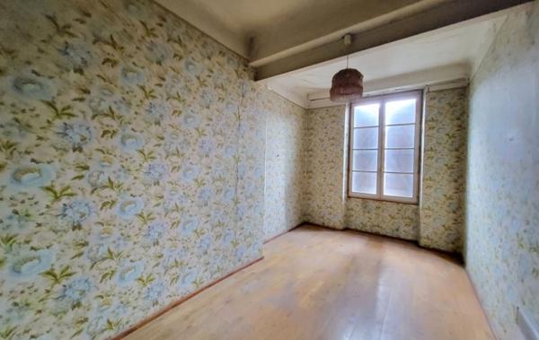 Vente Immeuble à réhabiliter à rénover Neuville-les-dames   