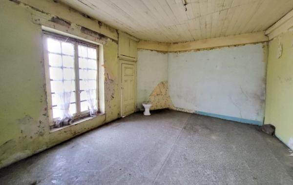 Vente Immeuble à réhabiliter à rénover Neuville-les-dames   