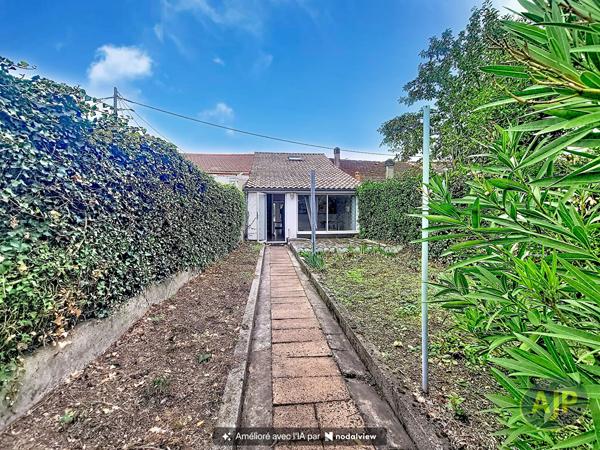 Maison à vendre Merignac - 4 pièces, 70m² avec 3 chambre(s) à 349 000€ - AJP Immobilier Bordeaux Saint-Augustin
