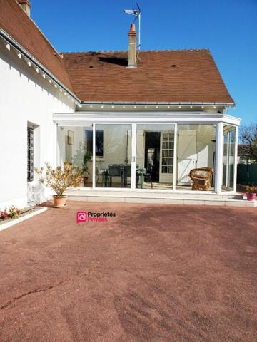 Noyers sur Cher maison - 158 m² - 5 pièces - 4 chambres sur terrain de 1320 m²