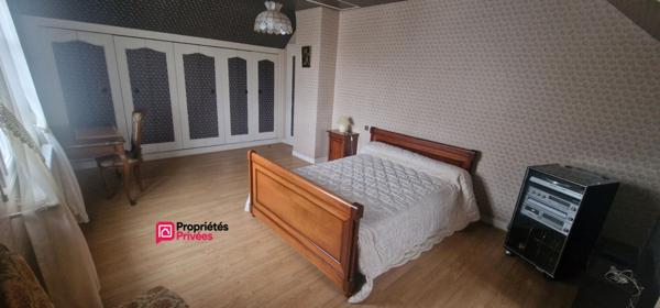 Noyers sur Cher maison - 158 m² - 5 pièces - 4 chambres sur terrain de 1320 m²