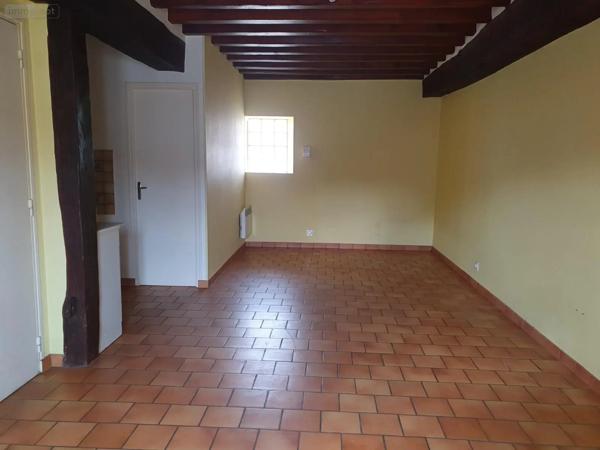Location - Appartement La Ferté-Bernard 72400 1 pièce 30 m 2